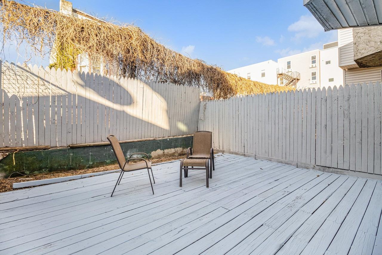 N Willington St - Photo 7 of 14