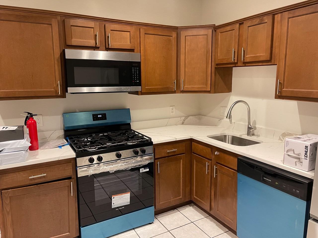 Dakota St - Photo 3 of 13