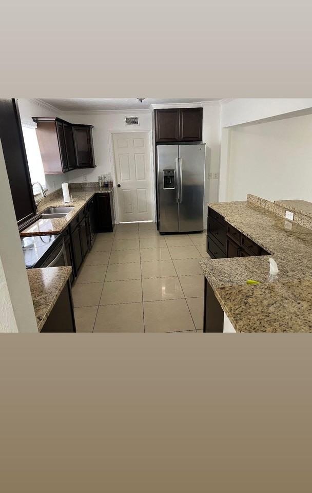 Andrea St - Photo 5 of 11