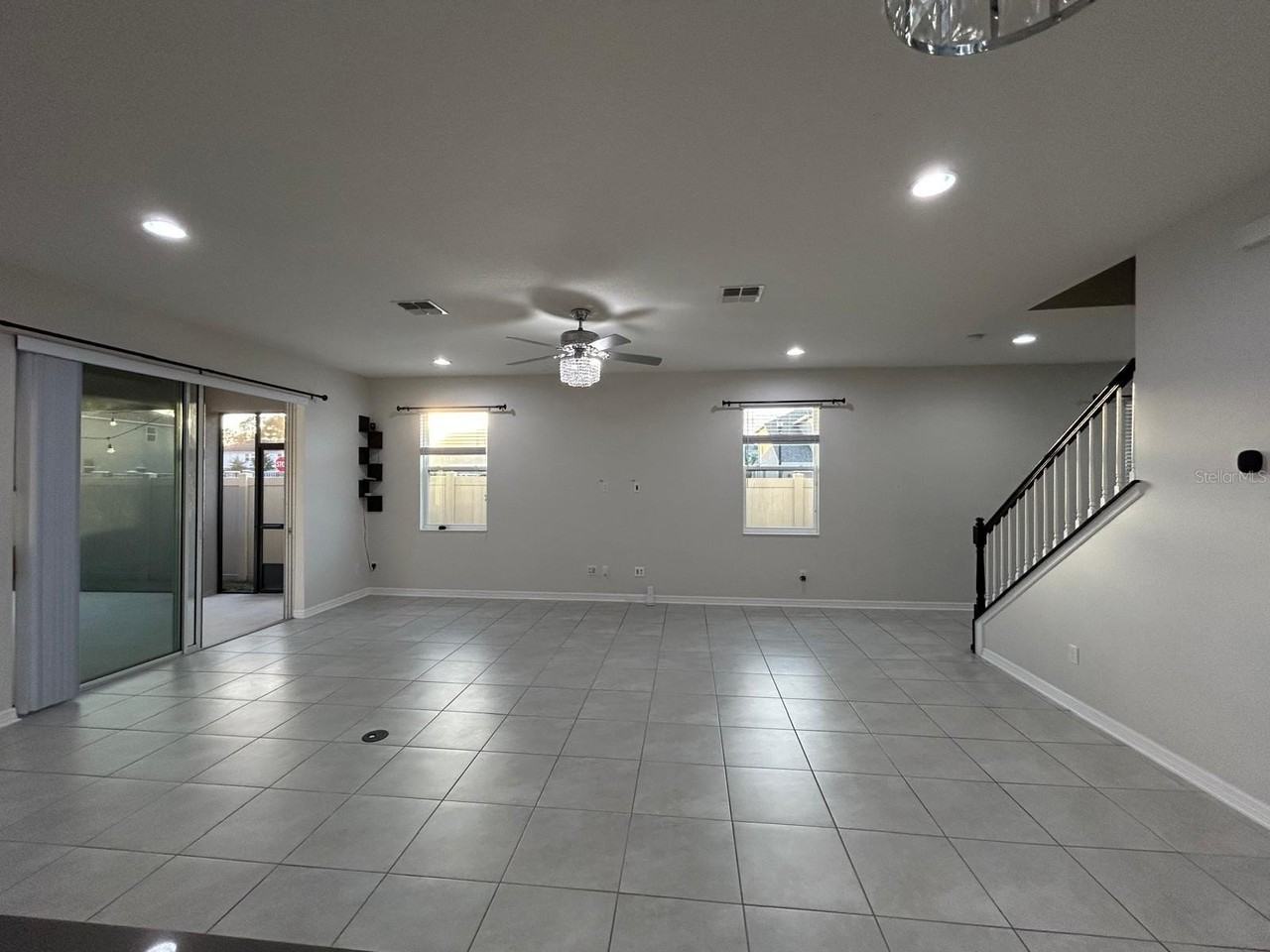 4569 Dulwik Pl - Photo 7 of 43