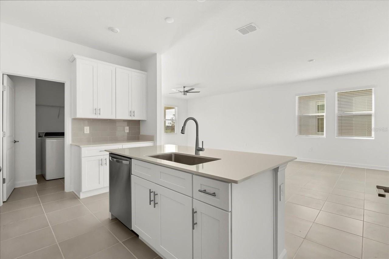 1837 Bright Sky Dr - Photo 4 of 30