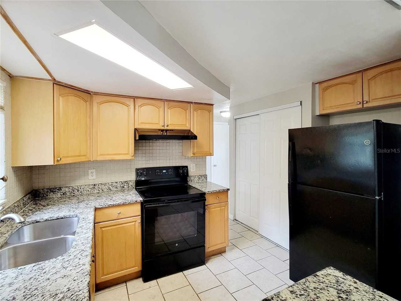 7341 Mayfield Dr - Photo 6 of 20