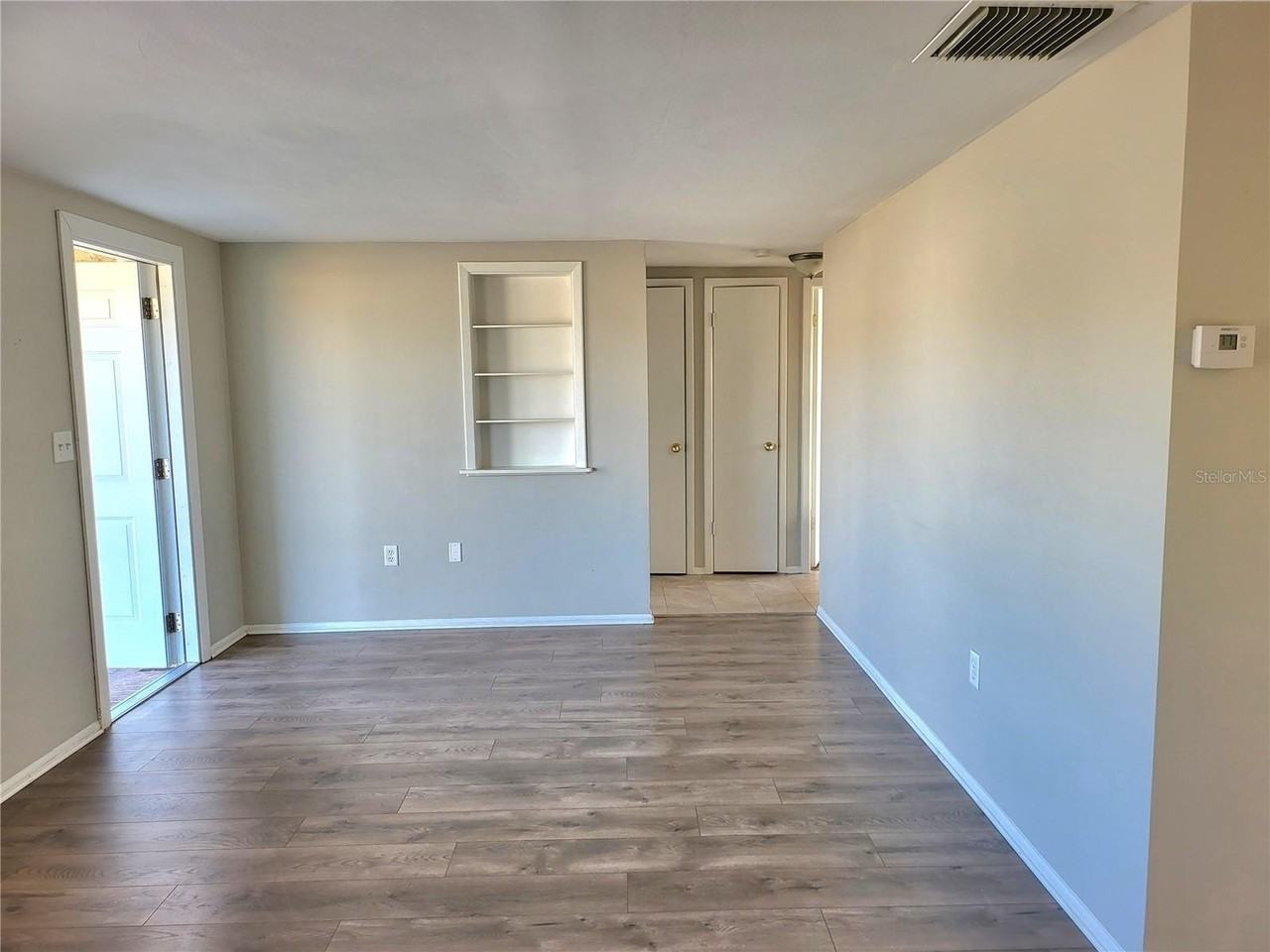 4004 Grayton Dr - Photo 4 of 18