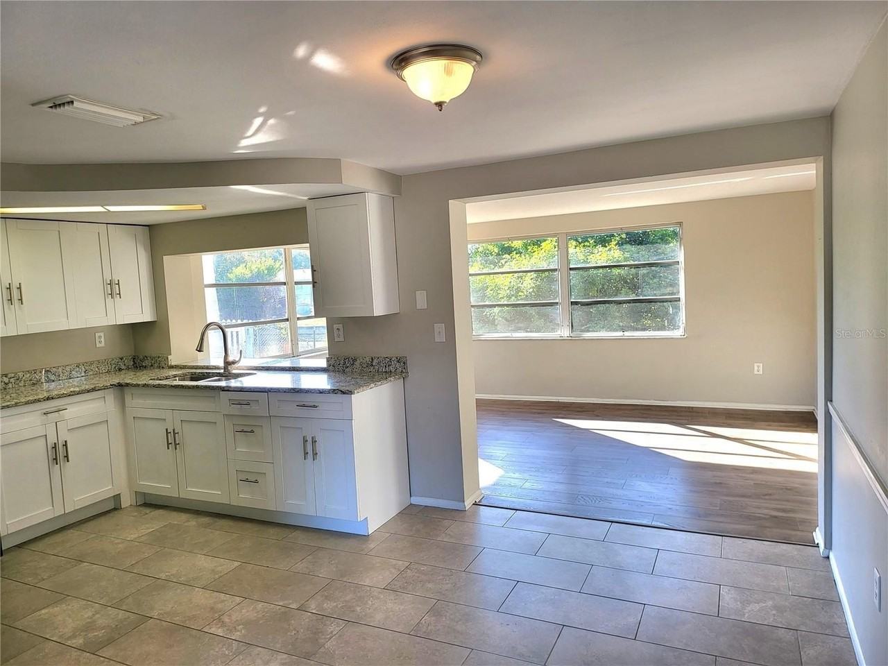 4004 Grayton Dr - Photo 5 of 18