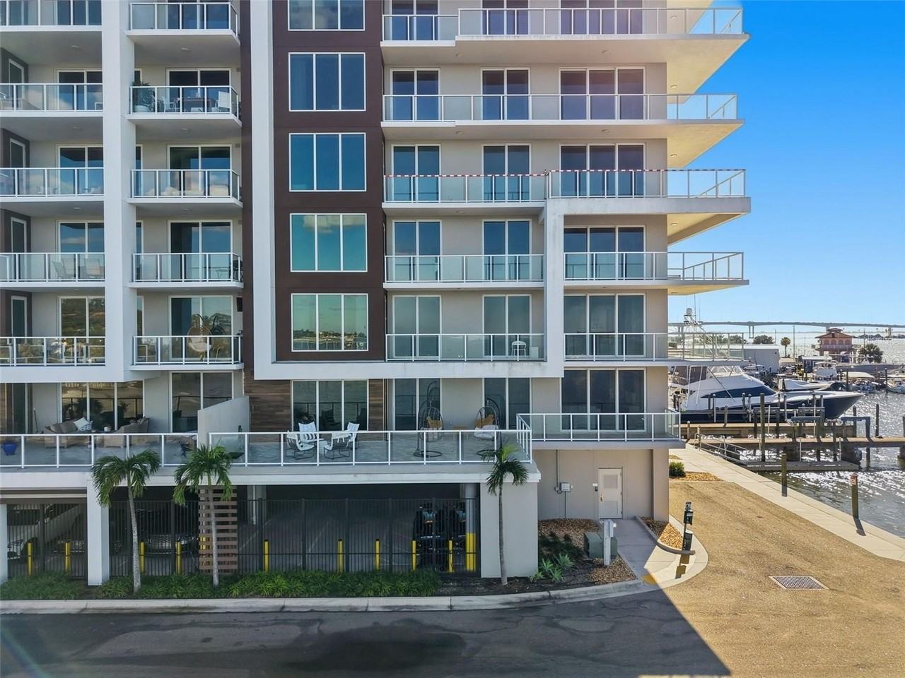 920 N Osceola Ave #210 - Photo 2 of 38