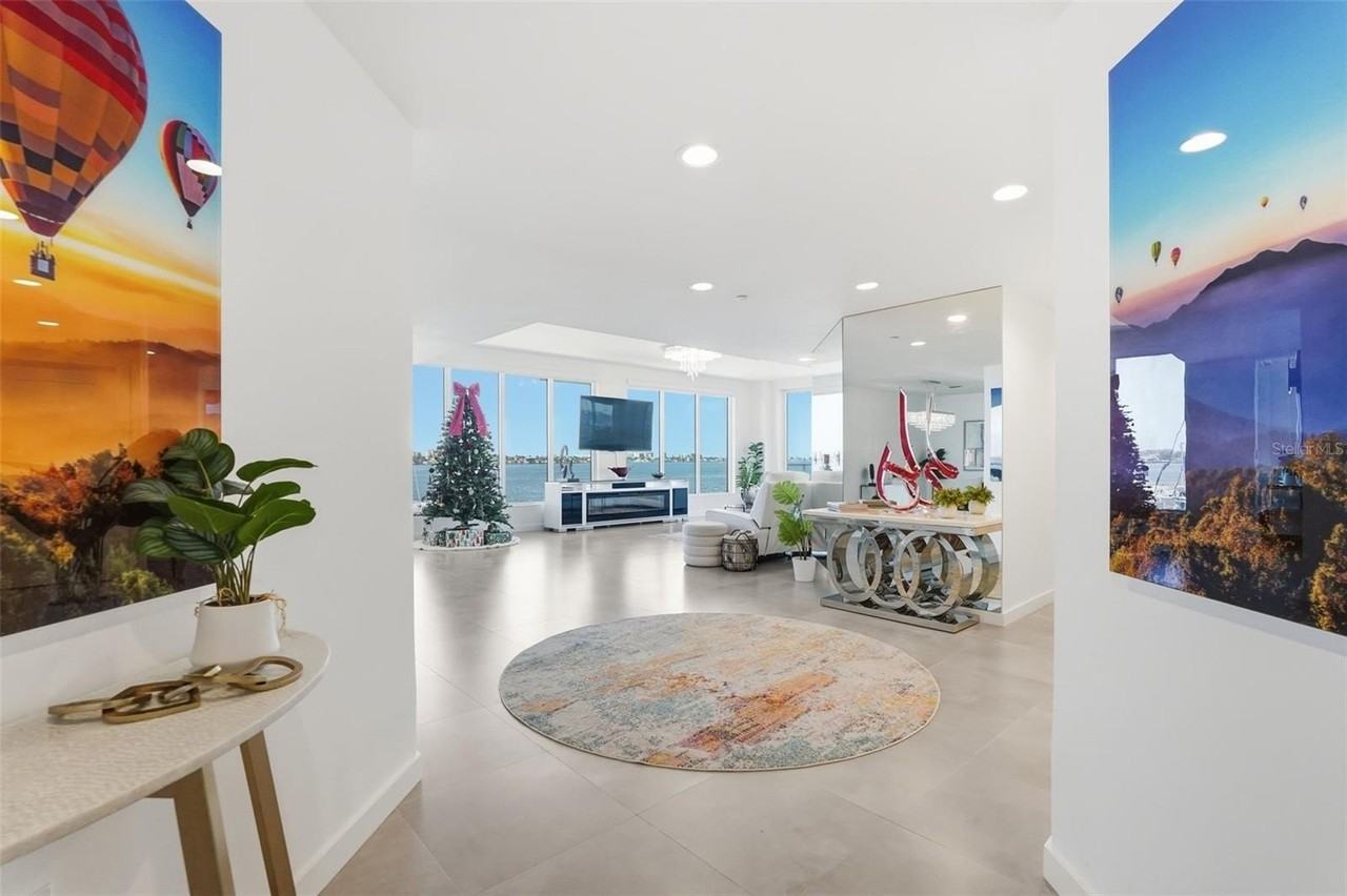 920 N Osceola Ave #210 - Photo 3 of 38