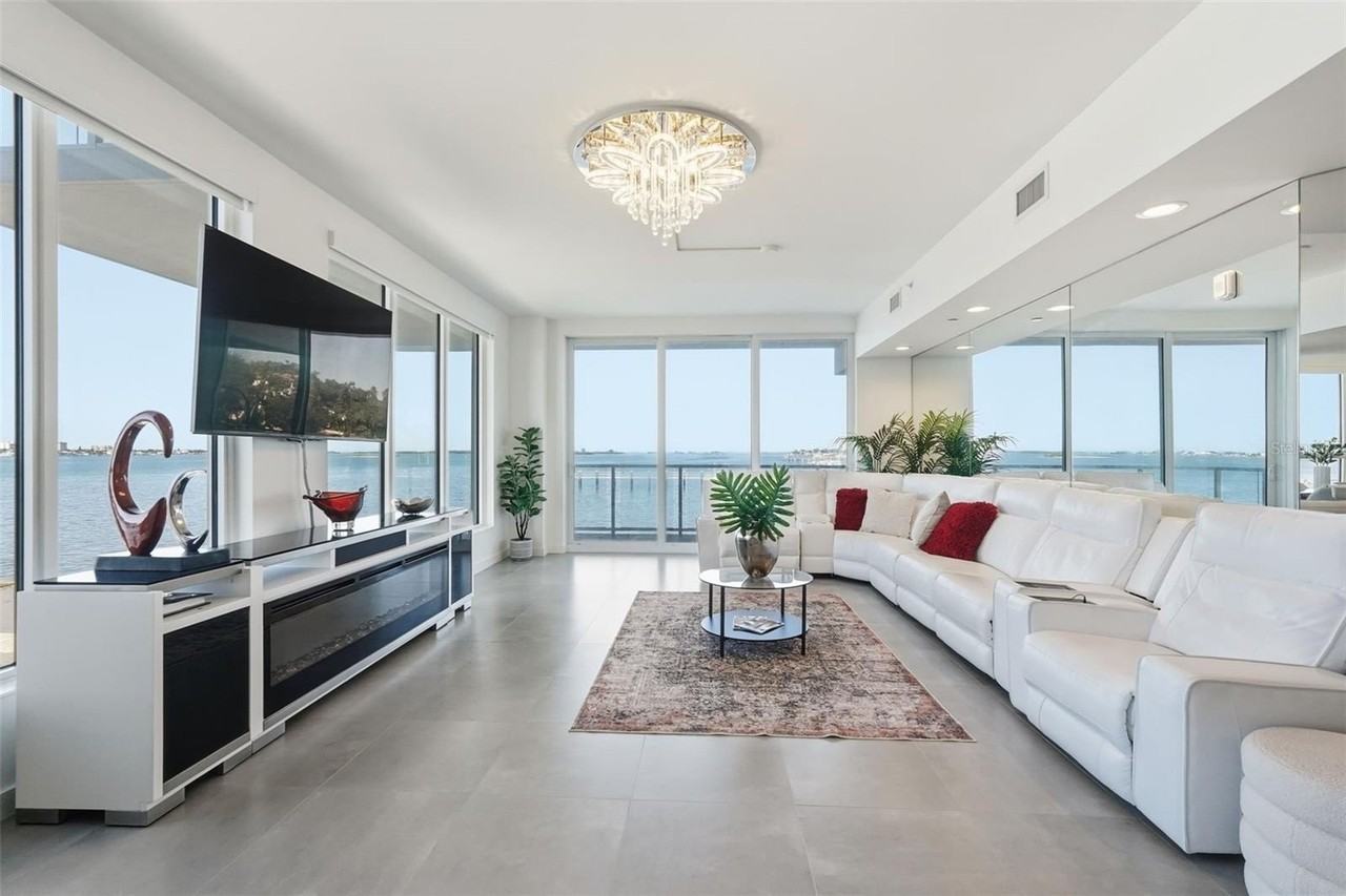 920 N Osceola Ave #210 - Photo 6 of 38