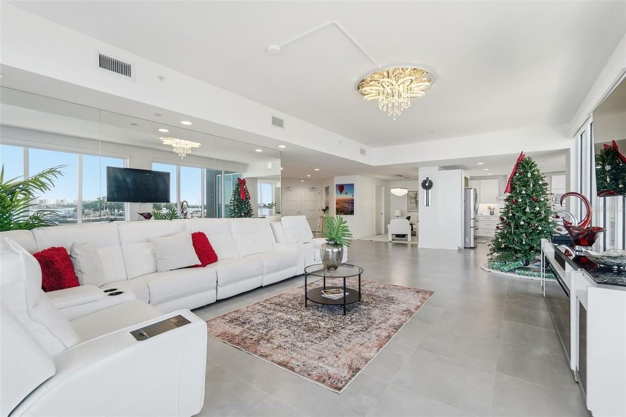 920 N Osceola Ave #210 - Photo 7 of 38