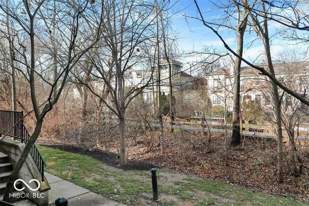 1029 Reserve Way - Photo 2 of 31