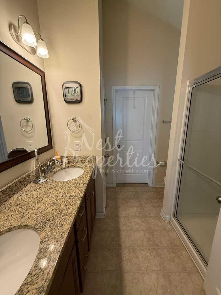 613 Finnegan Ln #1 - Photo 6 of 12