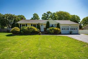 featured image of 22 Eastover Dr