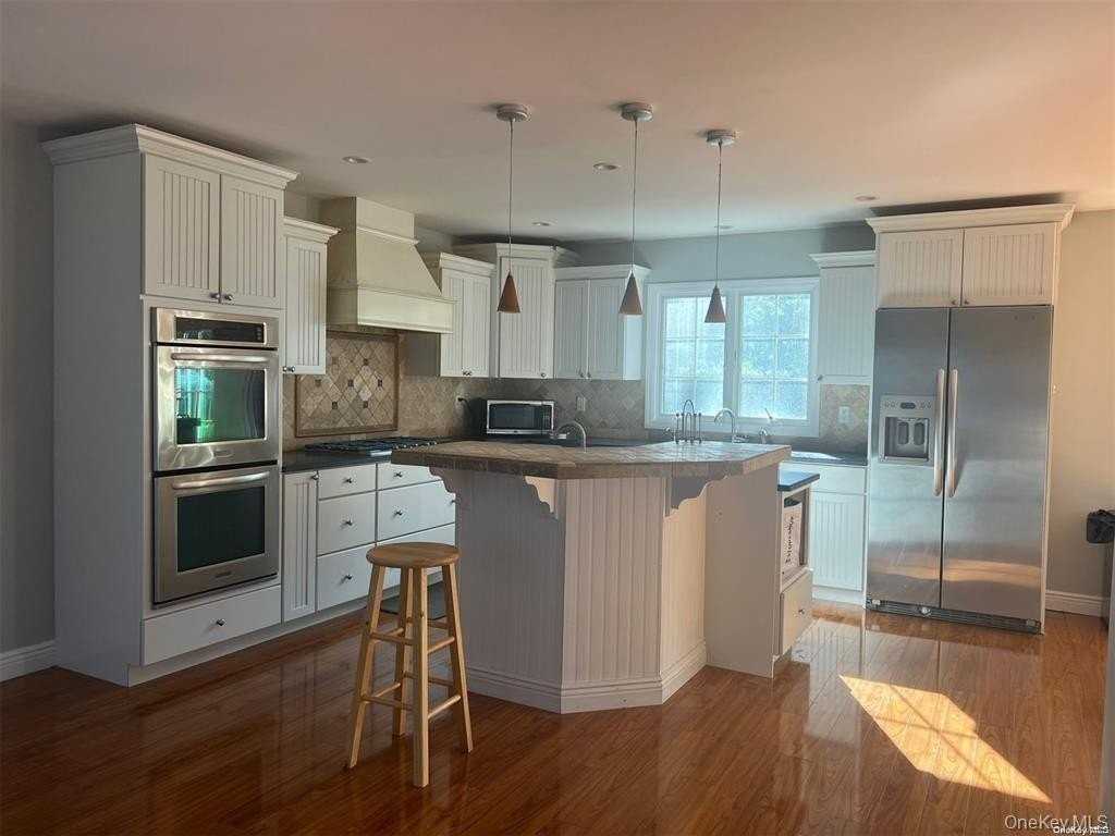 3 Thornridge Ln - Photo 2 of 12