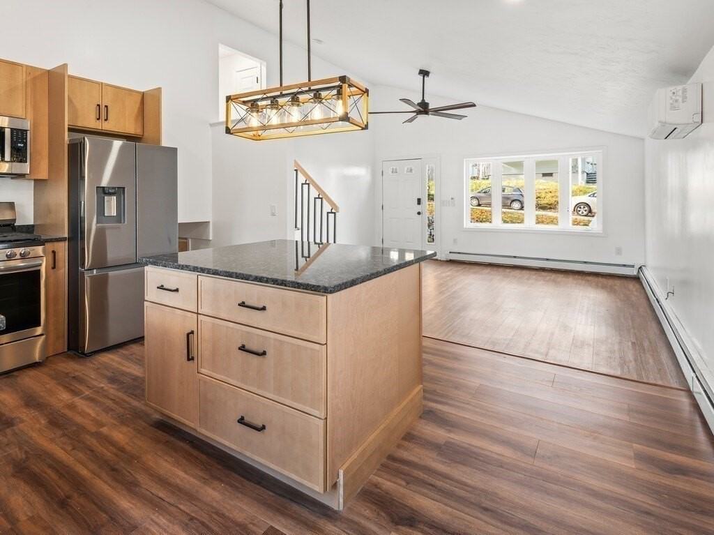 38 Hilda St Unit 1 #1 - Photo 6 of 38