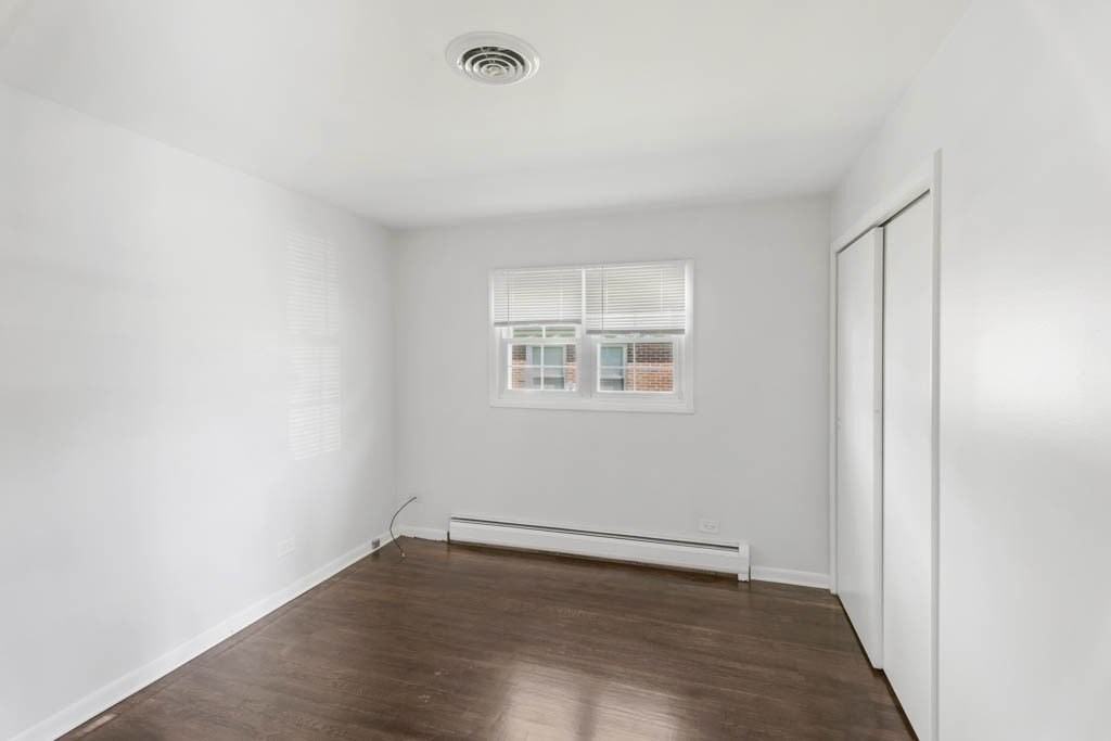 11212 1st St Apt 1 #1 - Photo 5 of 10