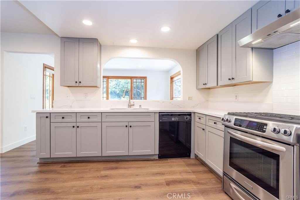 11300 Yolanda Ave - Photo 6 of 28