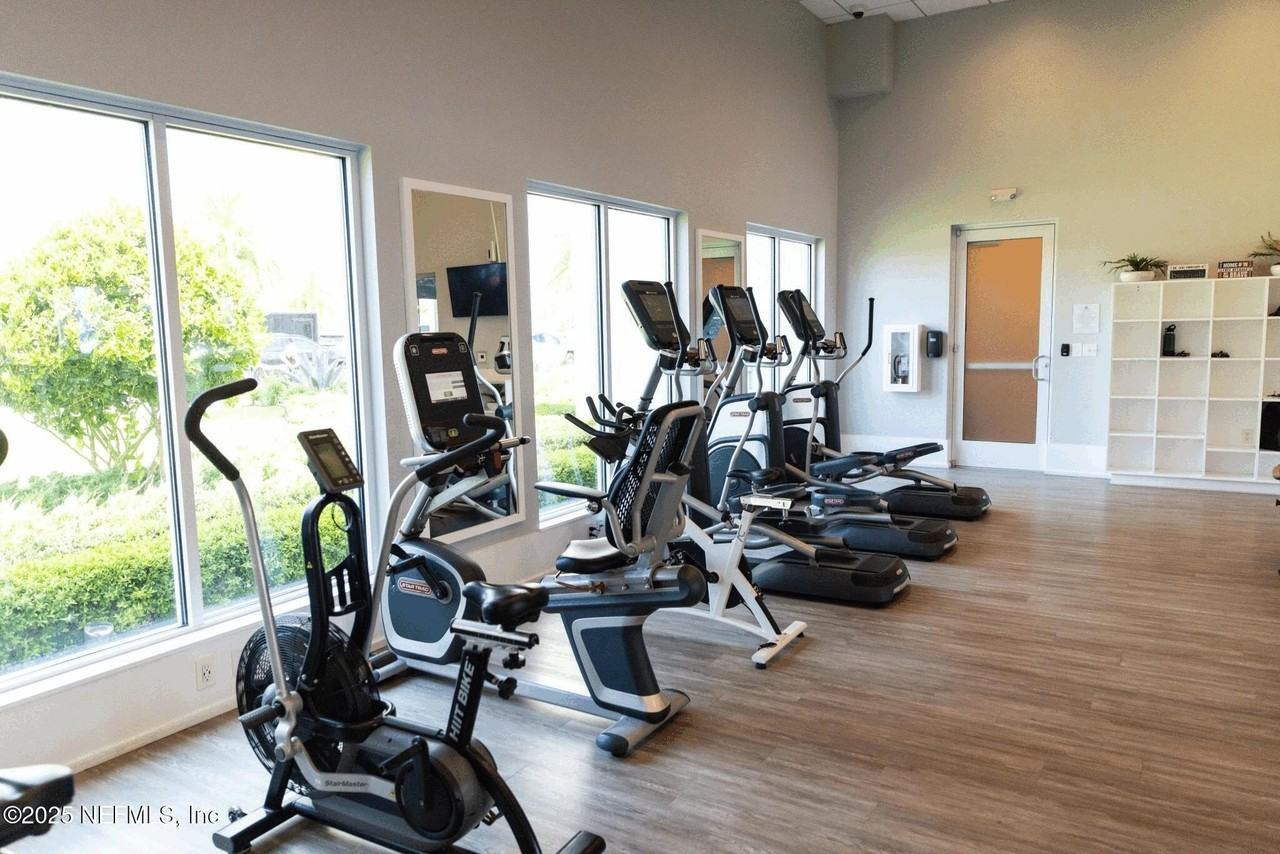 383 Boracay Cir - Photo 7 of 23