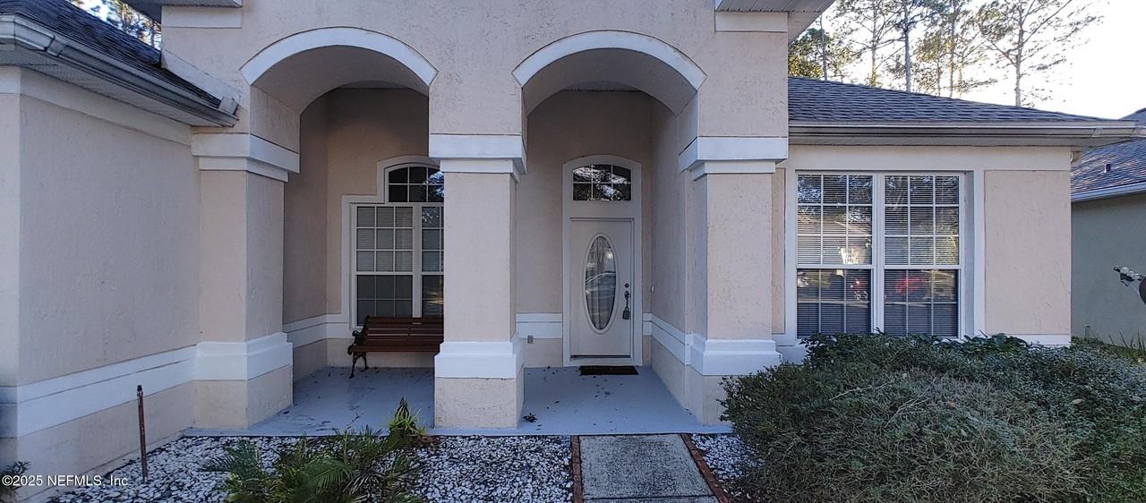 10542 Castlebar Glen Dr S - Photo 5 of 32