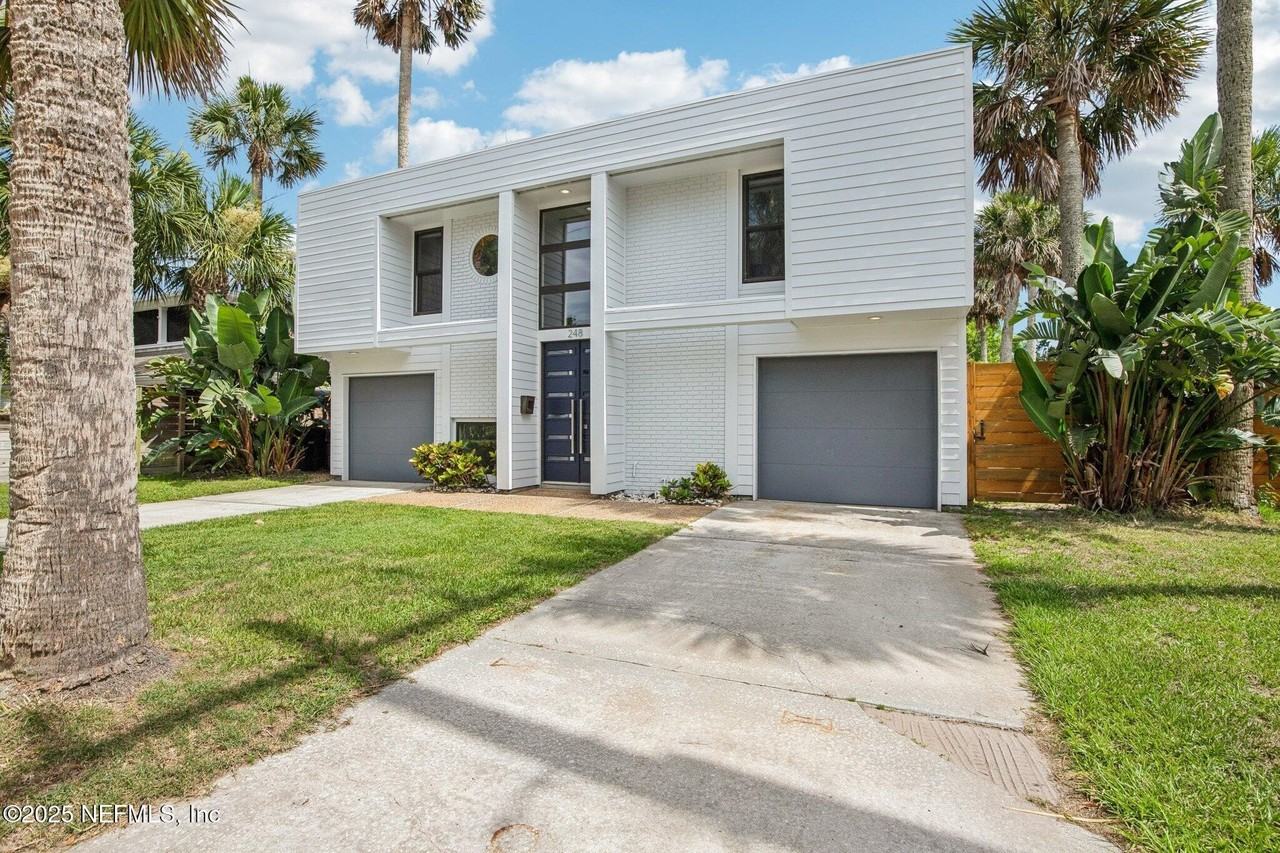 248 11th St - Photo 3 of 45