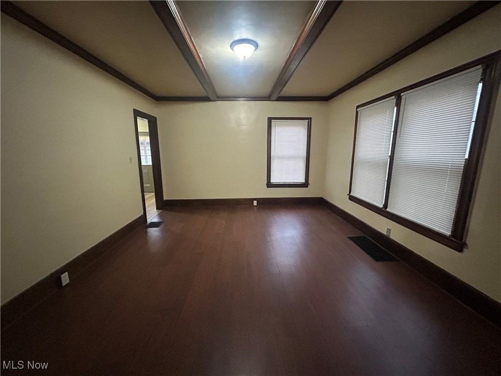 510 Forest Ave - Photo 3 of 8