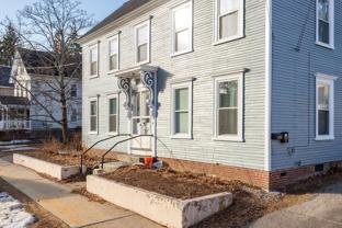 137 Locust St #B - Photo 1 of 1
