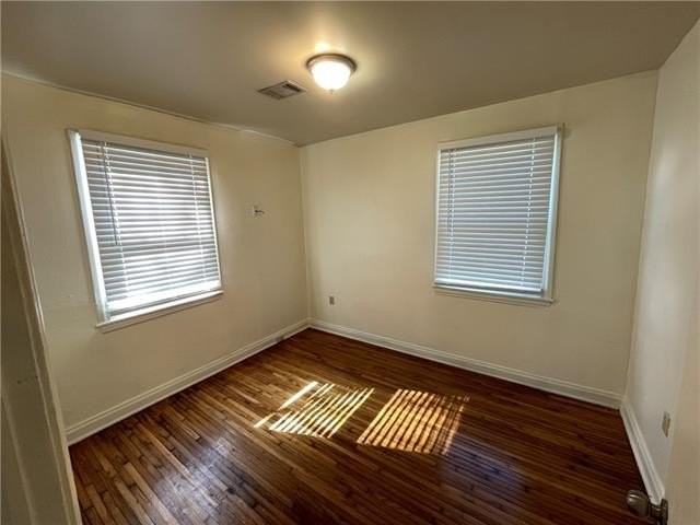 1927 Kentucky Ave - Photo 4 of 7