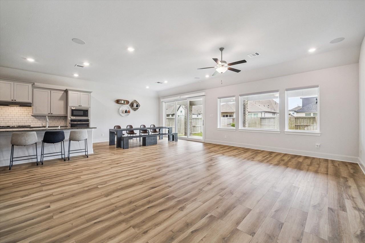 10014 Serenity Grove Dr - Photo 5 of 21