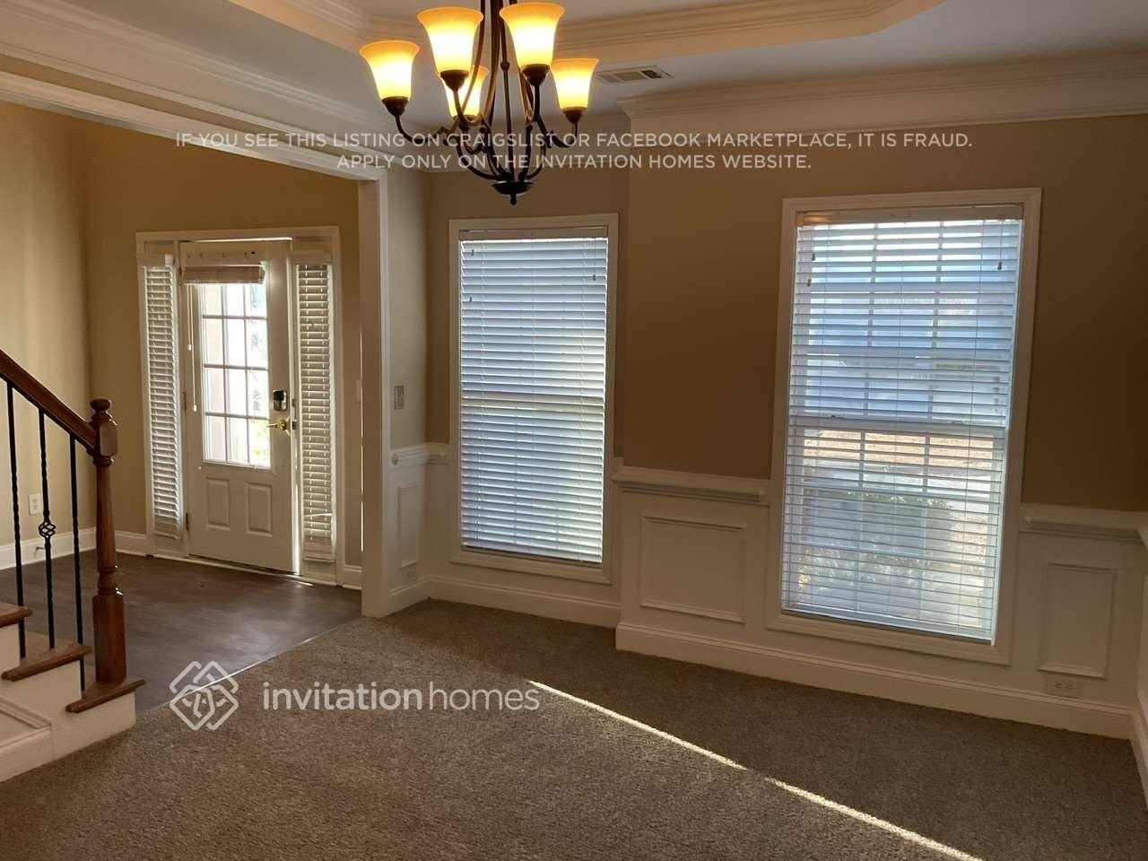 660 Fullier Cir Sw - Photo 3 of 21