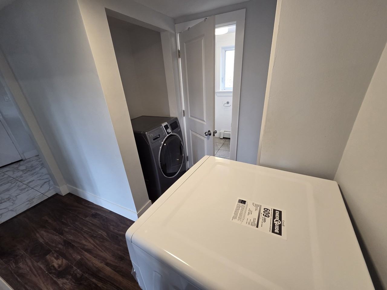 85 Evans Ave #6 - Photo 7 of 8