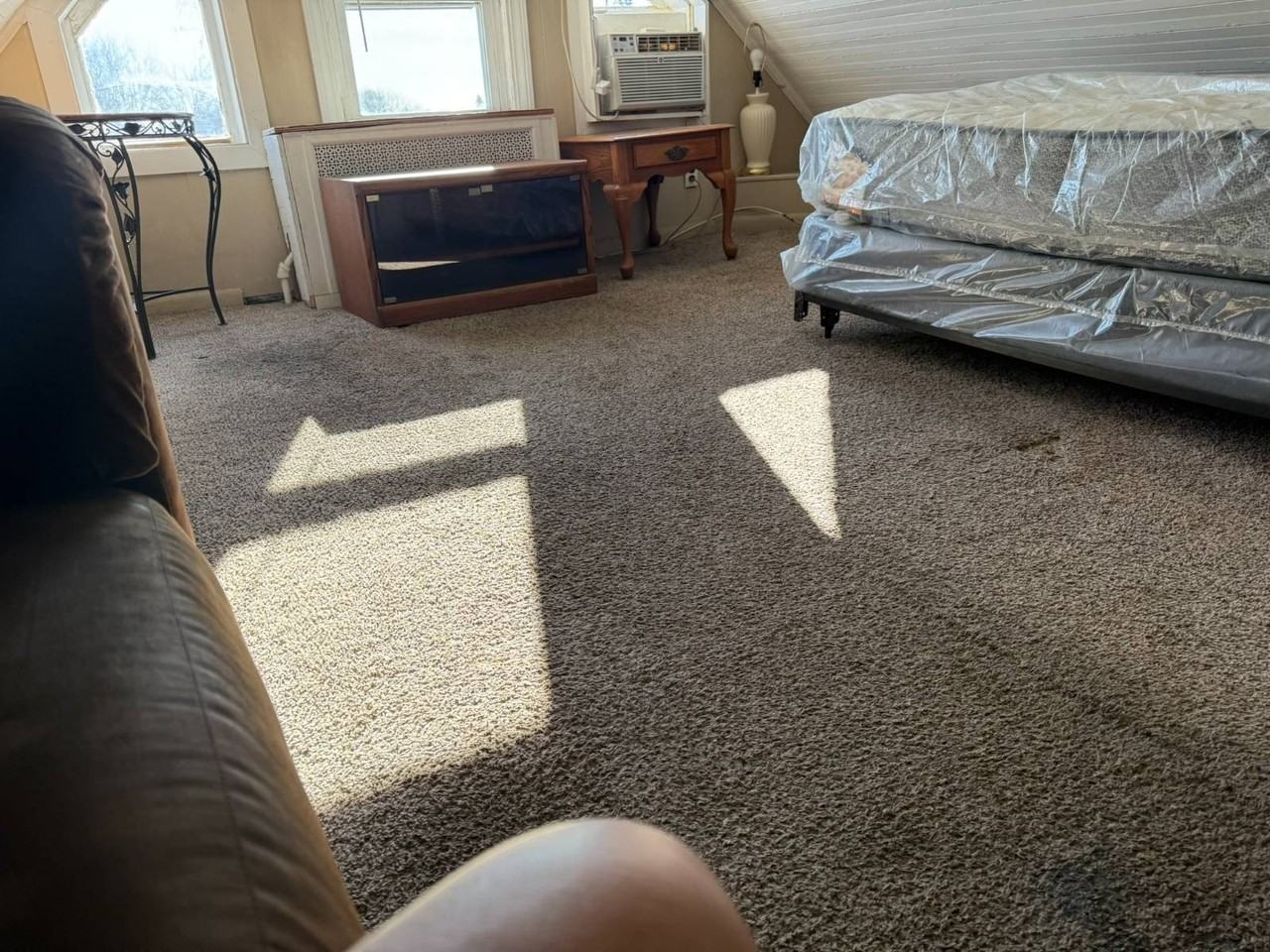 116 S Penataquit Ave - Photo 4 of 5