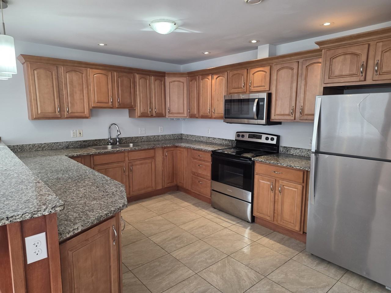 693 St Margarets Bay Rd #301 - Photo 3 of 11