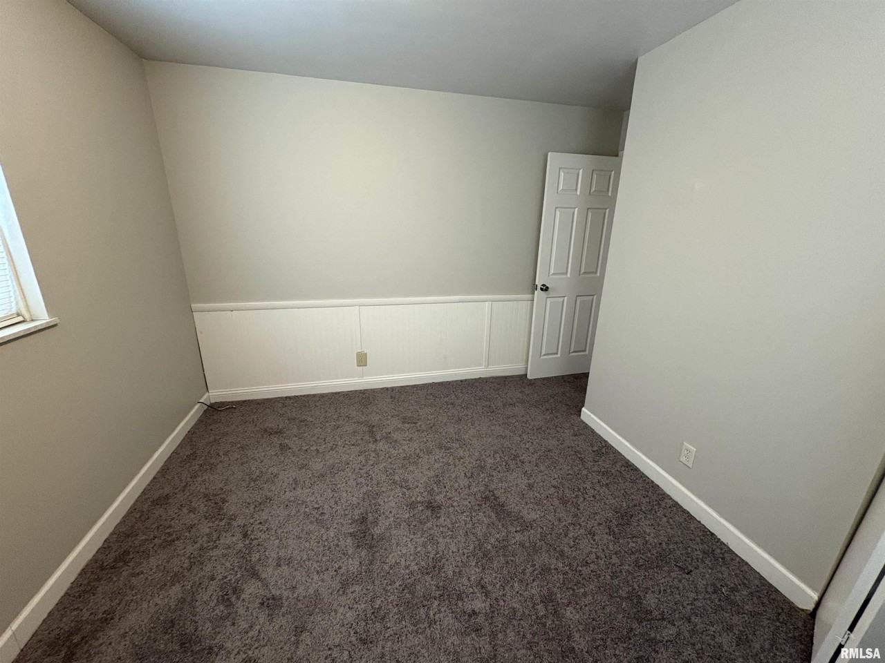 6411 N Randwick Rd - Photo 5 of 13