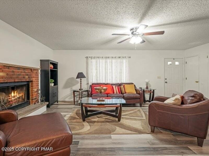 9127 Brandywine Dr - Photo 6 of 25