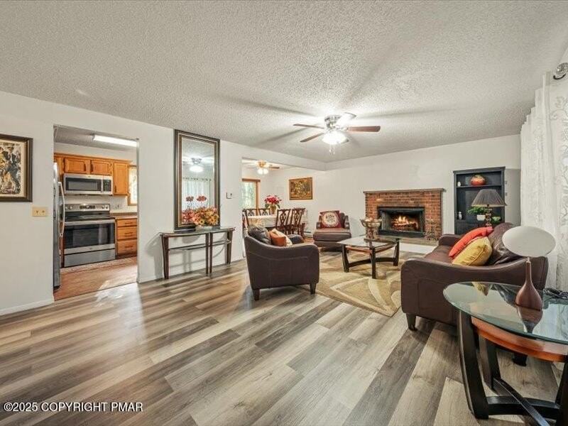 9127 Brandywine Dr - Photo 7 of 25