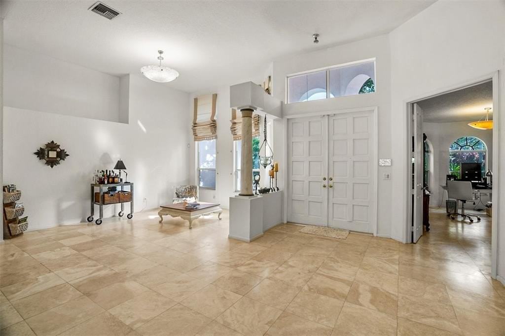 1012 Sw 156th Ave - Photo 7 of 50