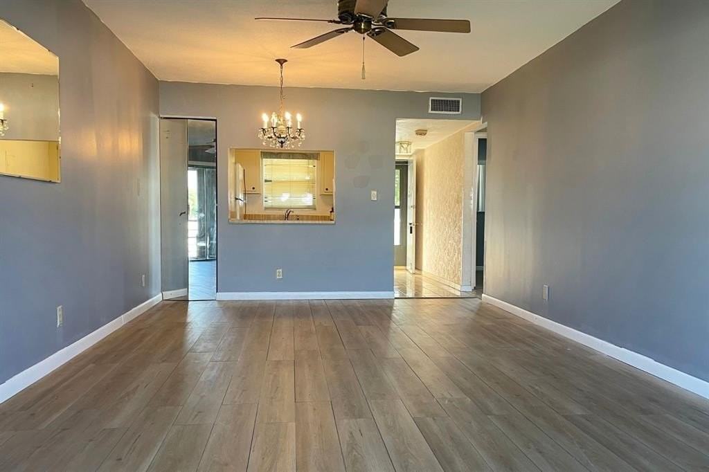 2101 W Woolbright Rd #J202 - Photo 4 of 14