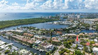 1321 Bayview Dr #4 - Photo 1 of 1