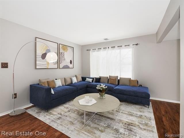 1323 Laurel Valley Dr - Photo 4 of 14