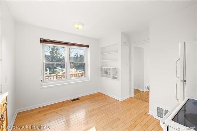 912 Woodsboro Dr - Photo 7 of 23