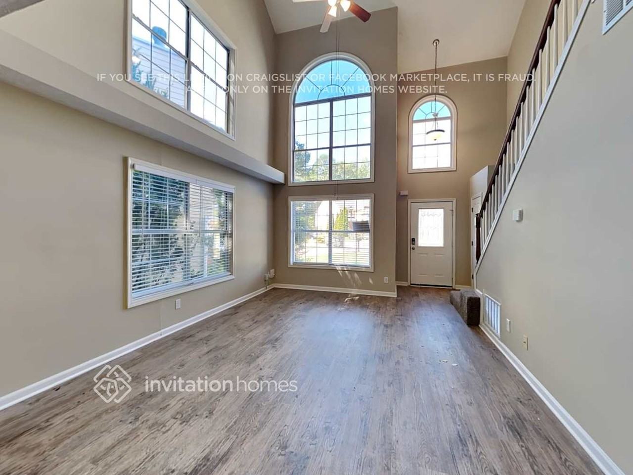 920 Ahearn Ct - Photo 4 of 23