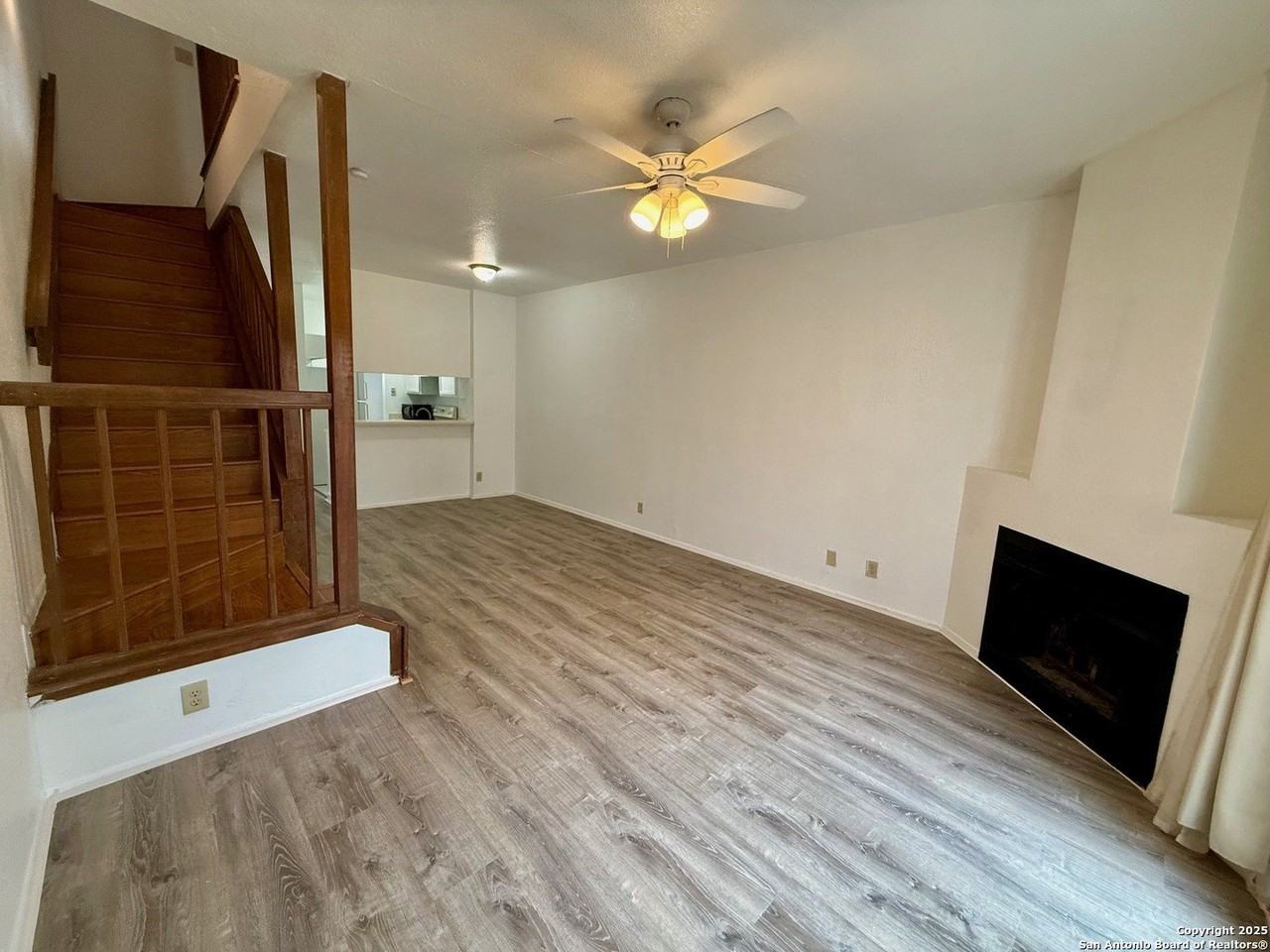 12231 Magnolia Blossom - Photo 3 of 21