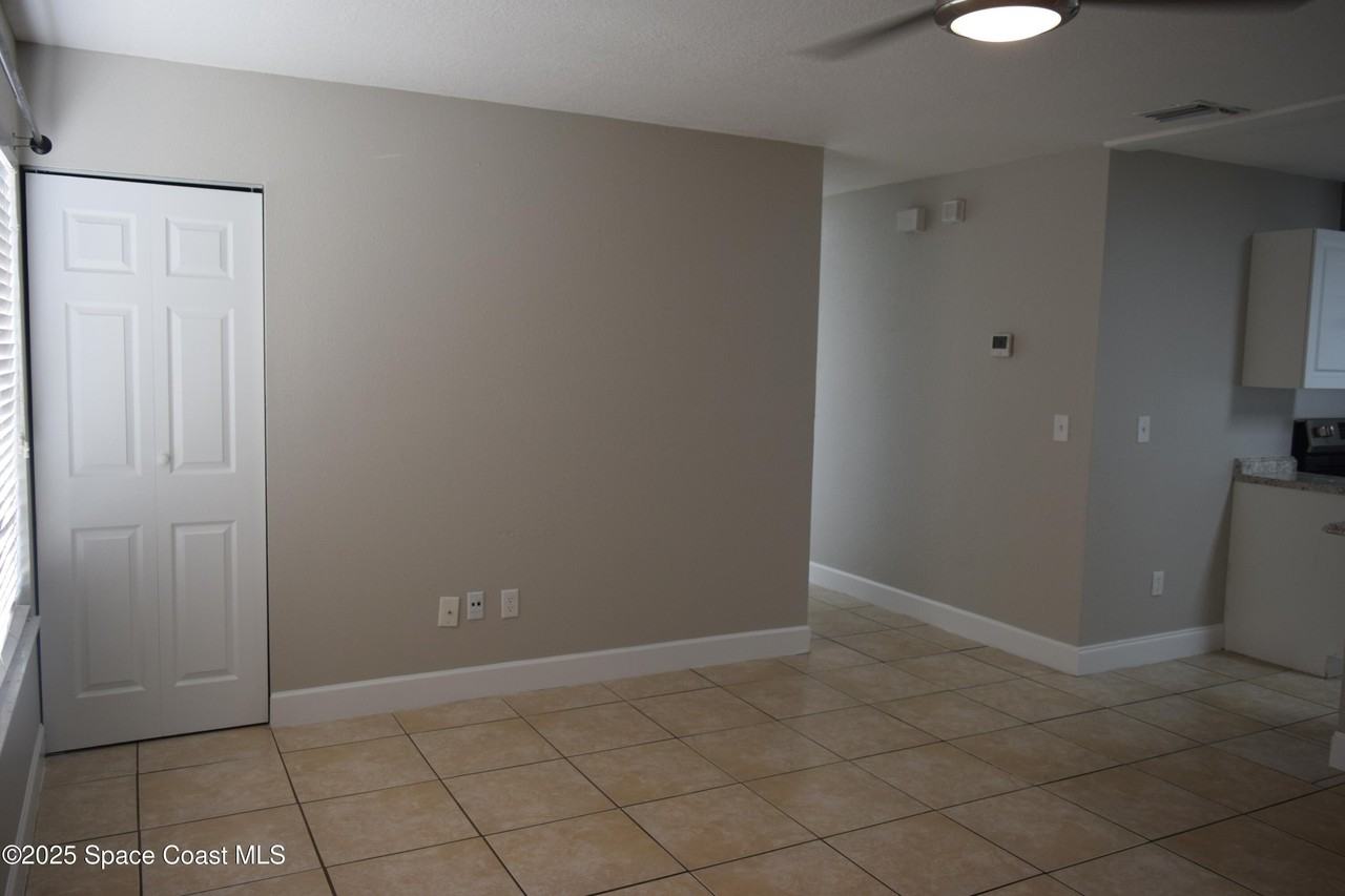 1657 Norwood St Ne - Photo 4 of 34