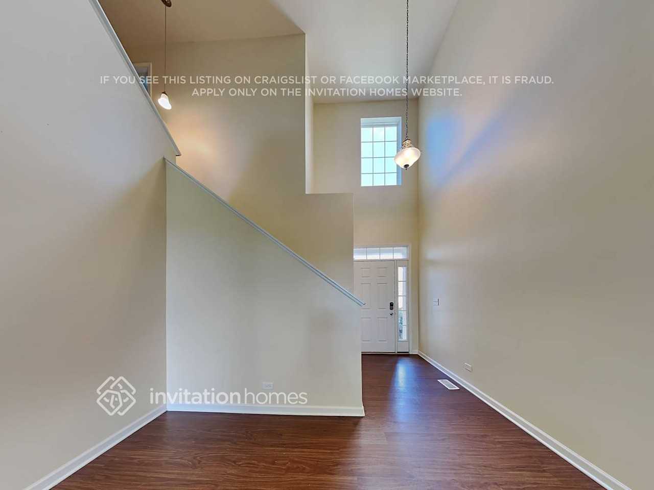 504 Fort Clatsop Ct - Photo 4 of 18