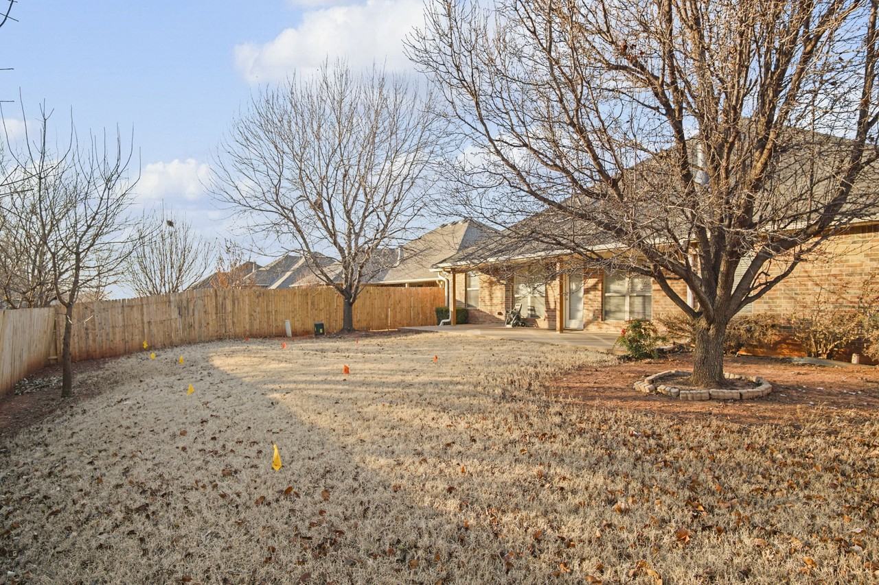 2708 Nw 170th Ter #1 - Photo 6 of 50