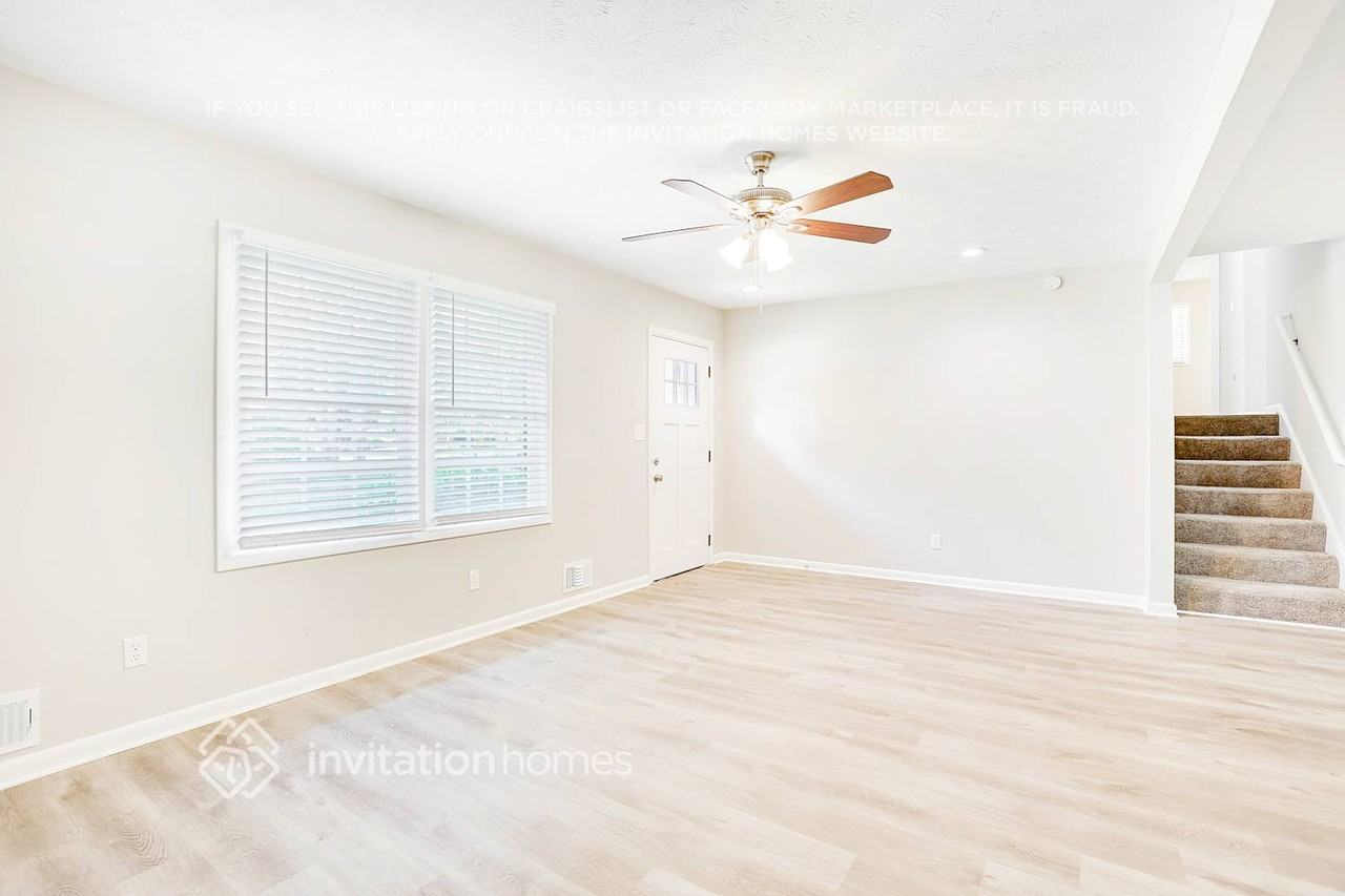 6625 Hidden Brook Trl - Photo 4 of 23