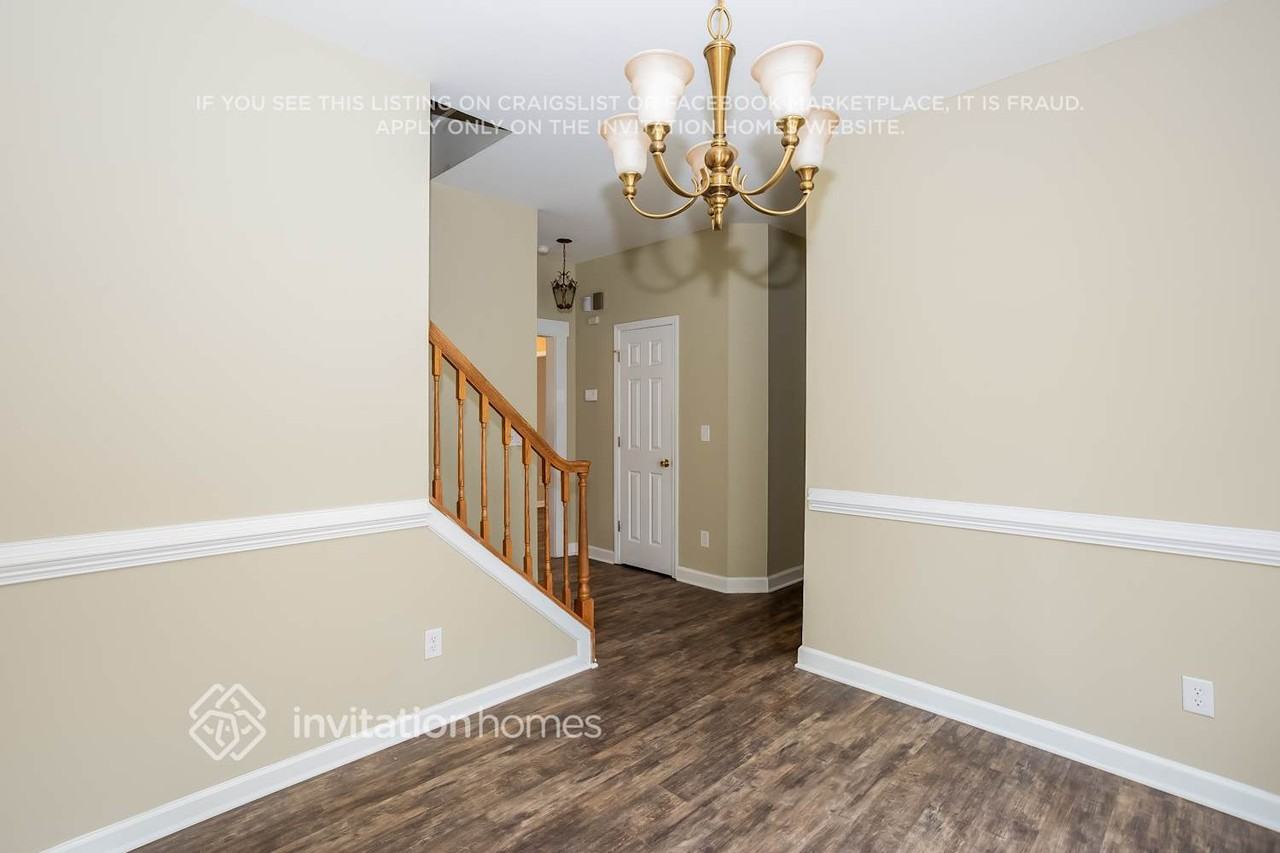 9645 Melanie Thompson Dr - Photo 6 of 21