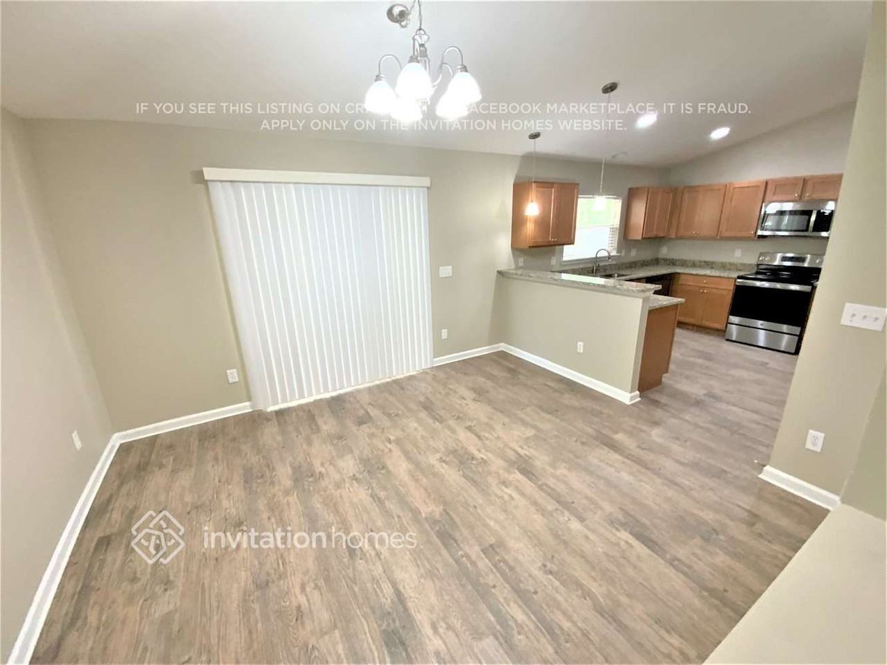 260 Brantley Harbor Dr - Photo 4 of 17