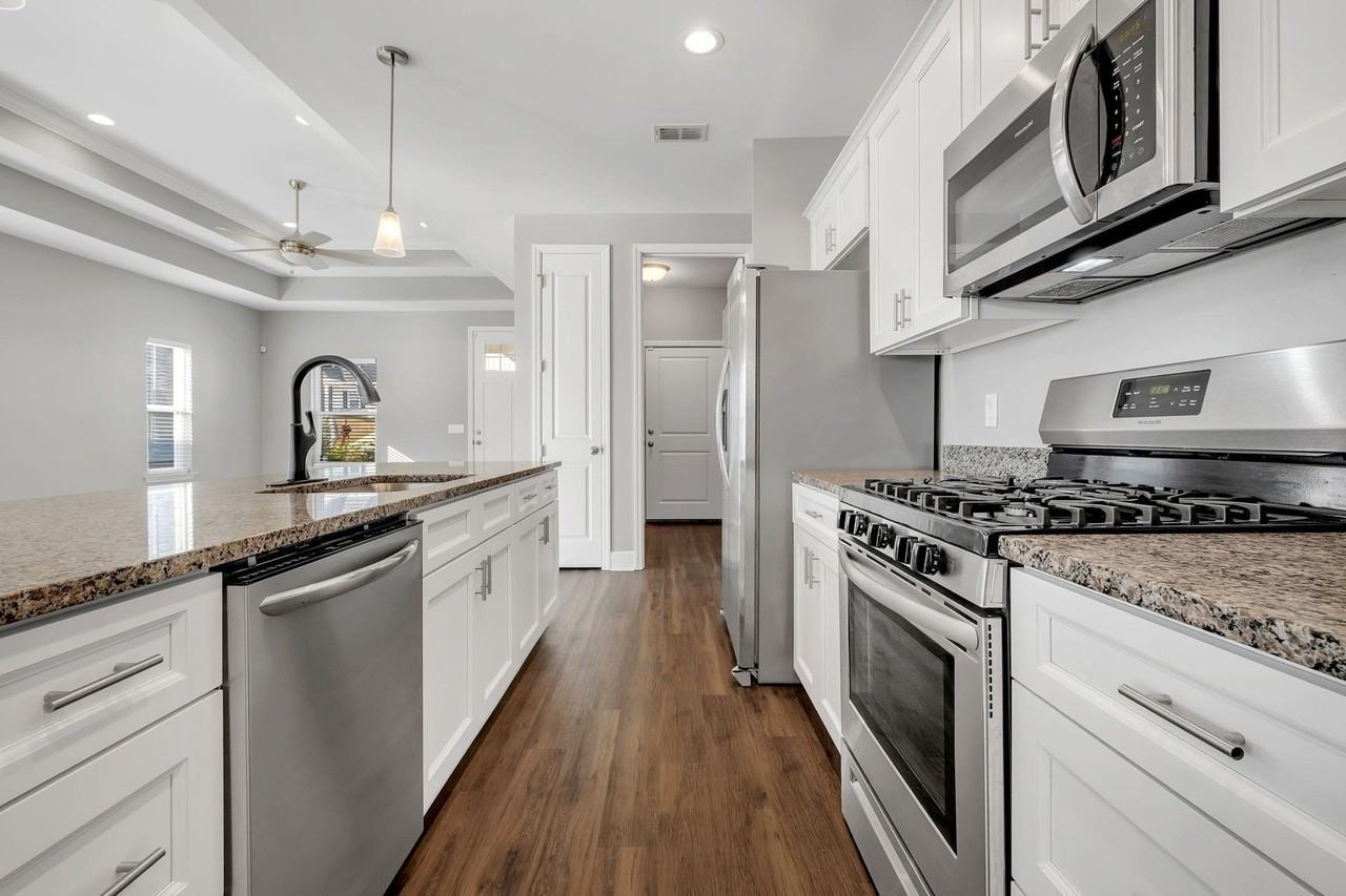 4497 River Breeze Ln - Photo 4 of 25