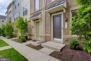 3716 Foote St Ne - Photo 1 of 1