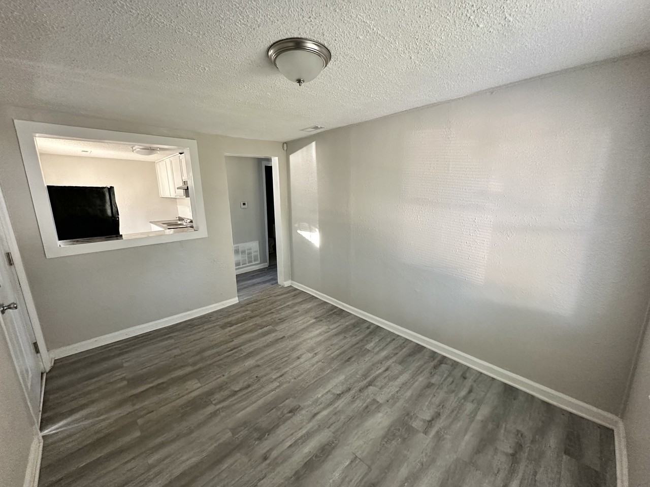 3944 40th St N #2 - Photo 3 of 8