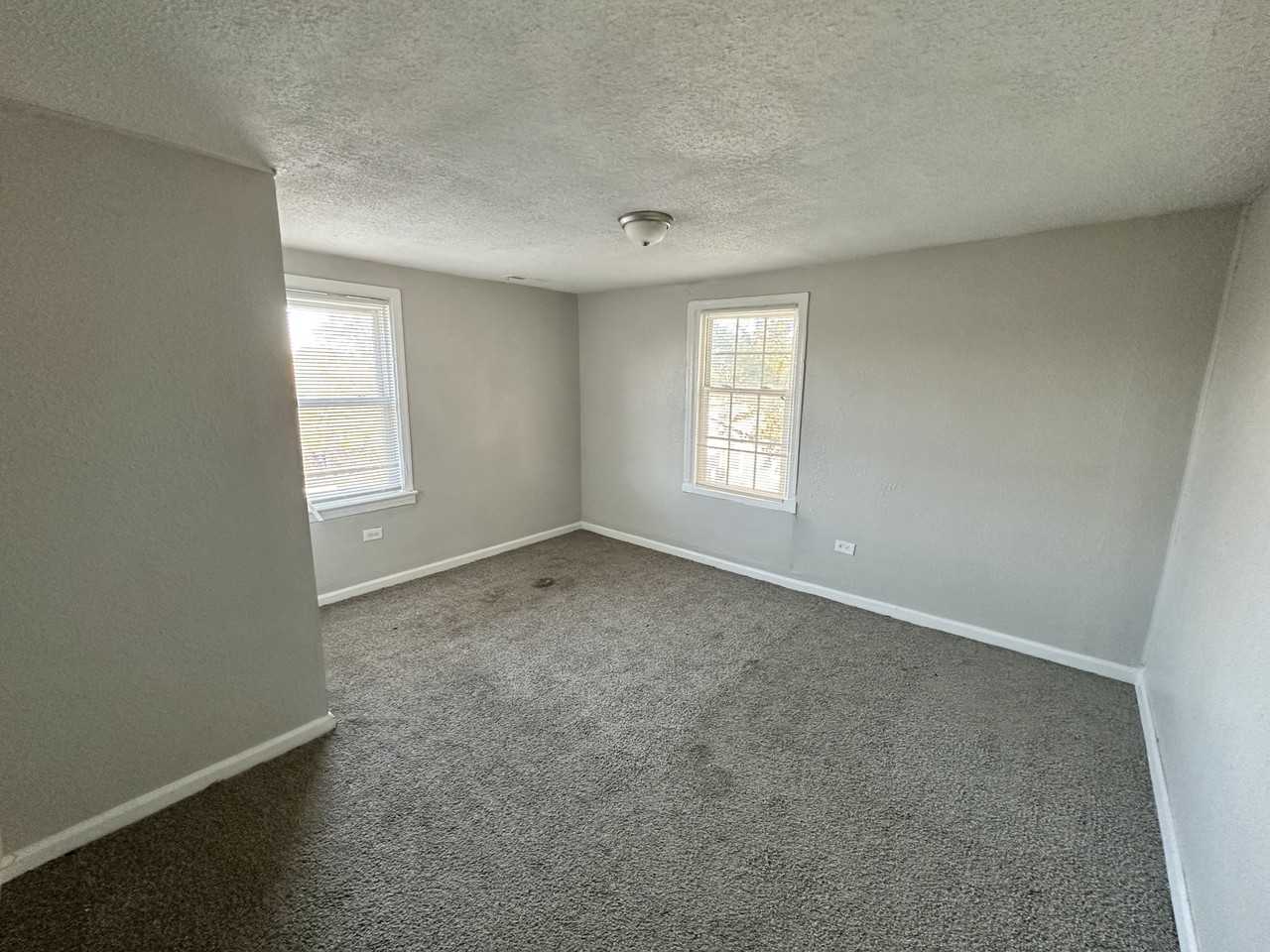 3944 40th St N #2 - Photo 7 of 8